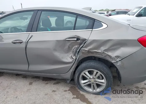 2017 Chevrolet Cruze Lt Auto z USA, uszkodzony, nr VIN 3G1BE5SM8HS571188